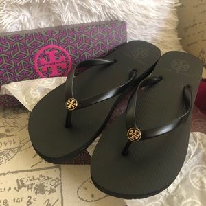 Tory Burch Black Flip-Flop sandals